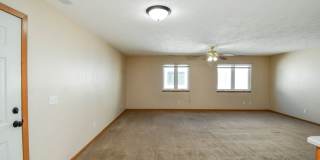 Spacious 2-Bedroom Townhome with Attached Garage in Brandon! Spacious 2-Bedroom Townhome with Attached Garage in Brandon! Gallery 14