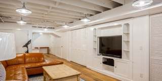 70 Jagger Lane Gallery 19
