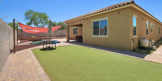 4 Bedroom + Den Single Family in Peoria Gallery 26