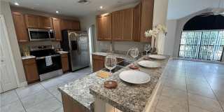 701 SW 9th Avenue Gallery 10