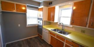 2761 Forestview Avenue Gallery 35