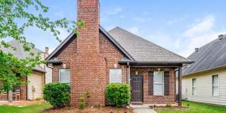 1104 Washington Drive Gallery 1
