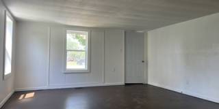 112 Wine St Gallery 1