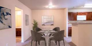 Hallmark at Garden Parkway Gallery 3