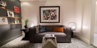 Upper Ivy Gallery 8