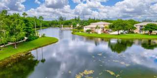 600 N Crestwood Ct N 600 N Crestwood Ct N Gallery 1