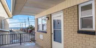 455 Ocean Boulevard Gallery 4