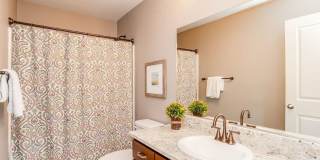 3 Bedroom + Flex Space in Central Location - Close to Old Mill! Gallery 14