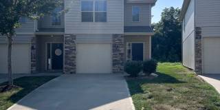 3 Bed | 2.5 Bath | 1 Car Garage Townhome in Grain Valley Gallery 1