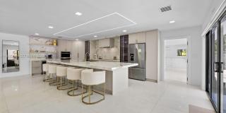 1117 Adams st Gallery 12