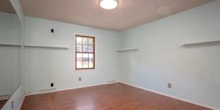 1714 W. Swan Gallery 13