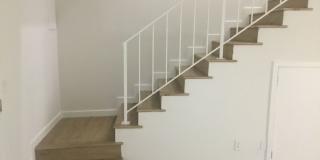 COMPLETELY REMODELED TOWNHOUSE FOR RENT Gallery 18