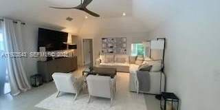 375 Harbor Ct Gallery 22