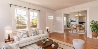 Charming North Park 2 Bedroom with Washer/Dryer, Backyard & Parking! Gallery 1