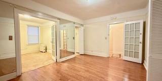 31-22 100th St unit: 2Fl Gallery 1