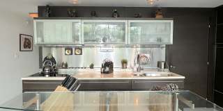 6000 Collins Avenue Gallery 6