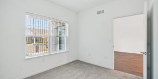 Highland Knolls Gallery 50