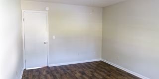 32 Crosscreek Drive - C Gallery 1