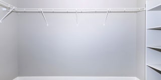 Overlook at Mesa Creek Apartments Gallery 22