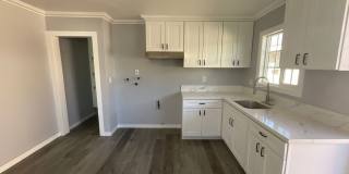 House - 2 Bedrooms / 1 Bathroom - Paramount Gallery 1