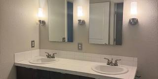 2-Bedroom, 2 Bath Unit for Rent in Denver, CO | Fitness center & Modern Kitchen Gallery 10