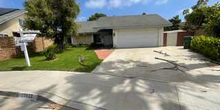 Cul-De-Sac: 4 Bedroom 2 Bath Home, Cul-De-Sac: 4 Bedroom 2 Bath Home, Gallery 1