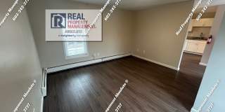 Cozy 2 Bedroom Upstairs Unit Gallery 15