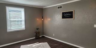 4 bedroom 1.5  bath  home Gallery 11