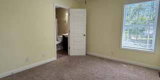 382 Preston Avenue Gallery 16