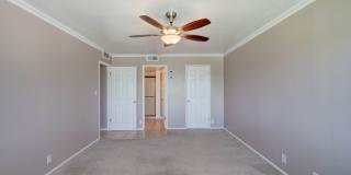 $500 Move in Special! Scottsdale Shadows 2Bed 2Bath Condo includes W/T/S utilities! Gallery 17