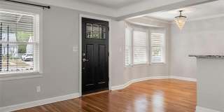 212 Devillen Avenue Gallery 2