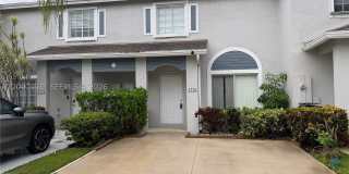 4776 SW 13th Pl 4776 SW 13th Pl Gallery 1
