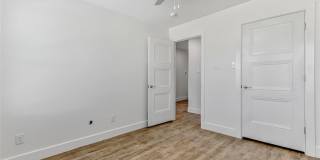 3060 W Crawford Street Gallery 26