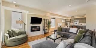 Stunning Home Just Blocks From Sloan's Lake Gallery 11