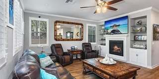 Beautiful, Partially Furnished Oceanside Home Gallery 13