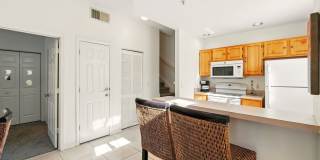 Charming and Spacious 4-Bedroom, 3-Bathroom Fully Furnished Townhome  in the Sought-After Venetian Bay Villages Community Gallery 12