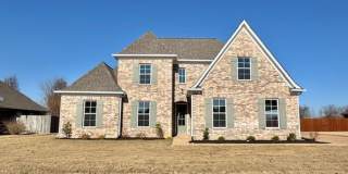 390 Hedge Rose Boulevard Gallery 1