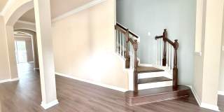 Spacious 4BR Home with Solar Panels, Downstairs Primary & Fenced Yard Gallery 7