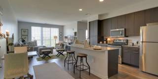 Broadway Station Apartments Gallery 8