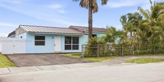 2280 SW 43rd Ave Gallery 1