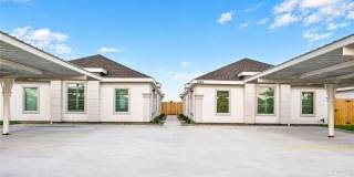 1505 Shavano Drive Gallery 1