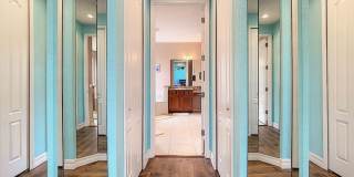 4 Bedroom Single Family Luxury Home in Woodland Lakes Preserve: Fully-Furnished Gallery 30