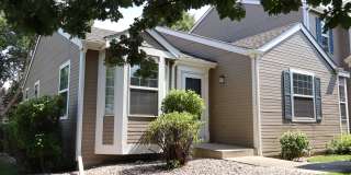 Cozy & Spacious 3-Bedroom Townhome In Fort Collins Gallery 1