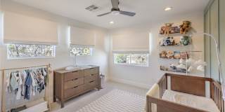 5404 Avent Ferry Street Gallery 24