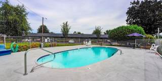 Fairway Village Apartments Gallery 16