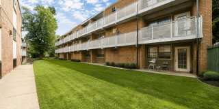 Magnolia Court Gallery 2