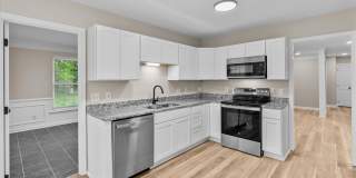 Coming Soon! Single Story Rental in Jamestown's Colony Park! Gallery 20