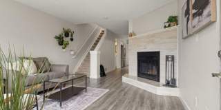 2 Bedroom 1.5 bath Townhome in Edgewater Gallery 1