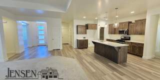 Beautiful Spacious 4 Bedroom in Little Valley Gallery 1