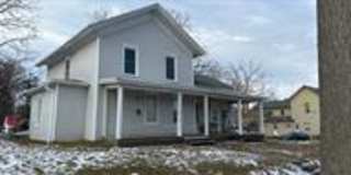 512 S. Warren* - S Gallery 1